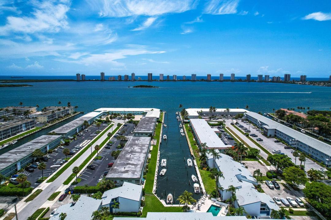 129 Lehane Terrace 133, North Palm Beach, Floride 33408, États-Unis