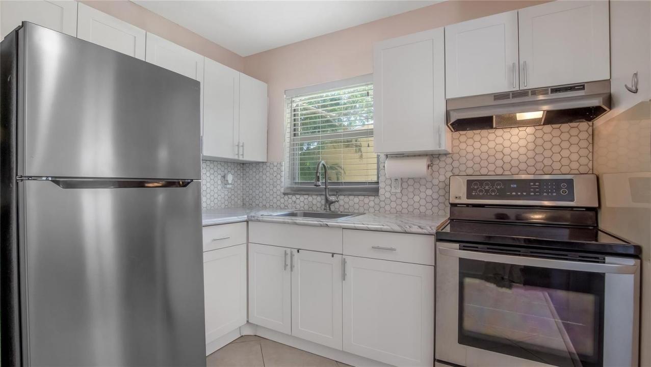 5186 NE 6th Avenue 710, Oakland Park, Floride 33334, États-Unis