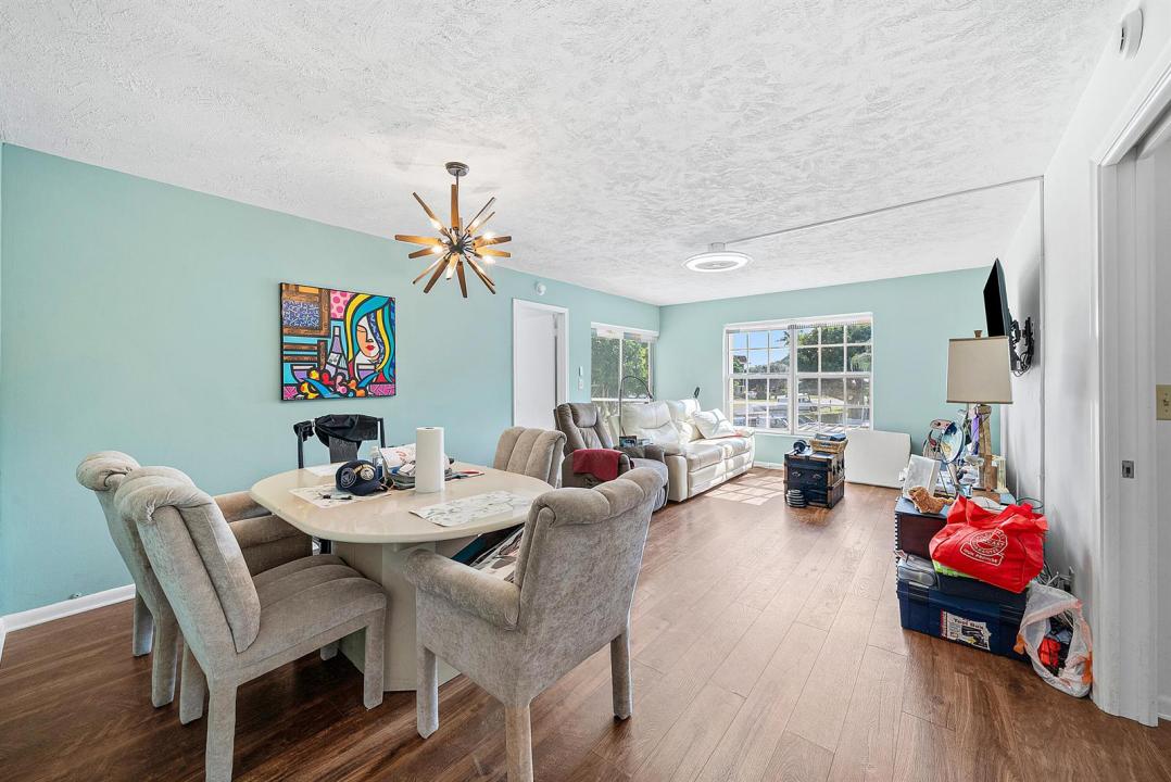 5540 Tamberlane Circle 221, Palm Beach Gardens, Floride 33418, États-Unis