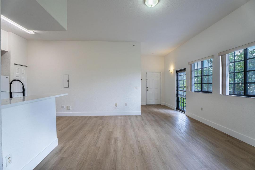 2801 Riverside Drive 301-s, Coral Springs, Floride 33065, États-Unis
