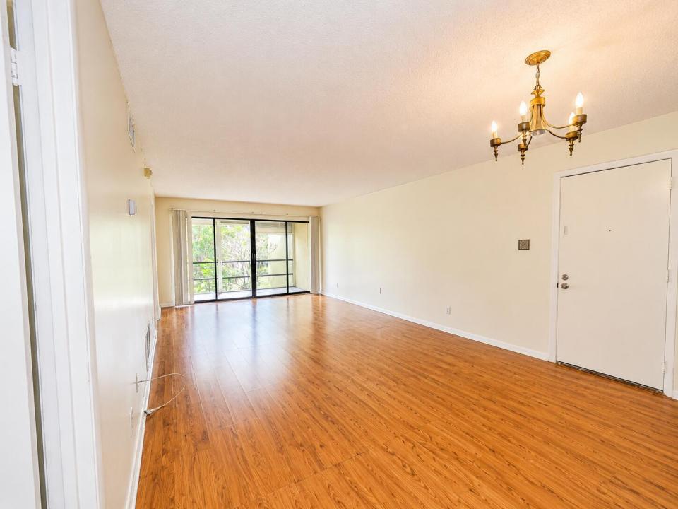 2050 Oleander Boulevard 4-206, Fort Pierce, Floride 34950, États-Unis