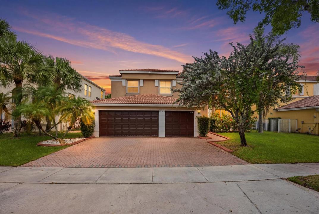 16918 SW 16th Street, Pembroke Pines, Flórida 33027, Estados Unidos