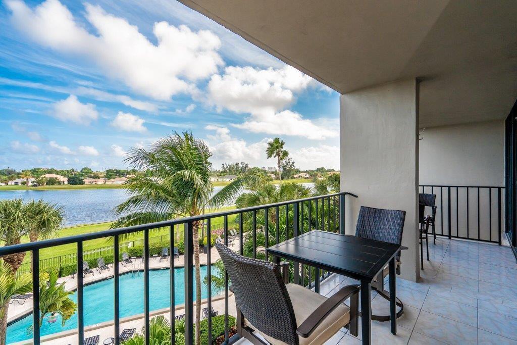 1830 Embassy Drive 411, West Palm Beach, Florida 33401, USA