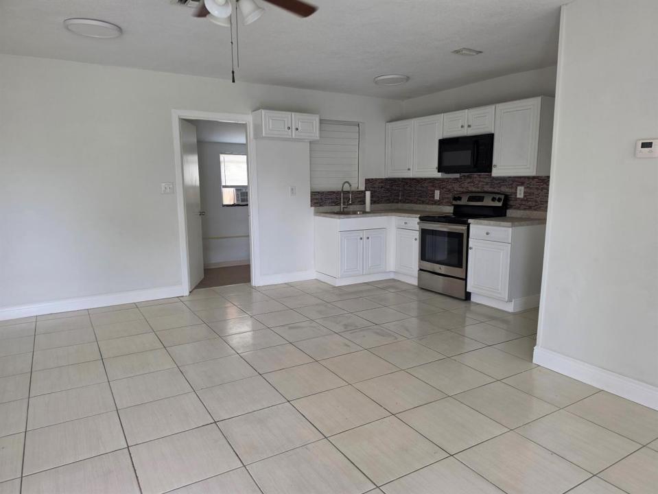 3110 Avenue F, West Palm Beach, Florida 33404, USA