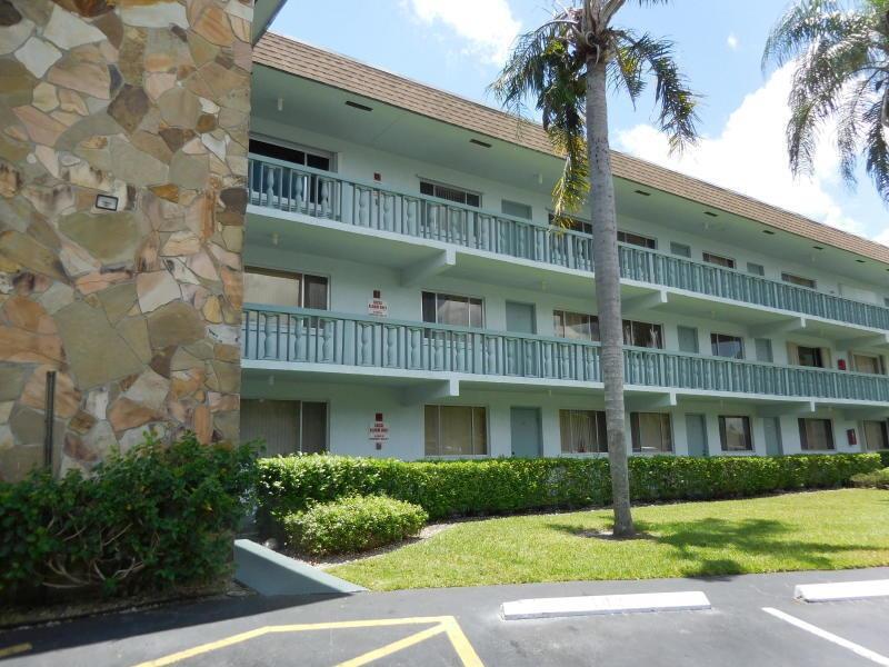 2000 Springdale Boulevard 203, Palm Springs, Floride 33461, États-Unis
