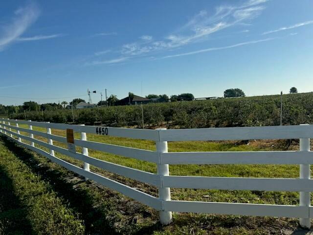 4450 Walker Lake Road, Winter Haven, Floryda 33880, USA