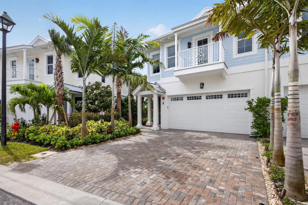 130 Water Pointe Place 7, Jupiter, Florida 33477, USA