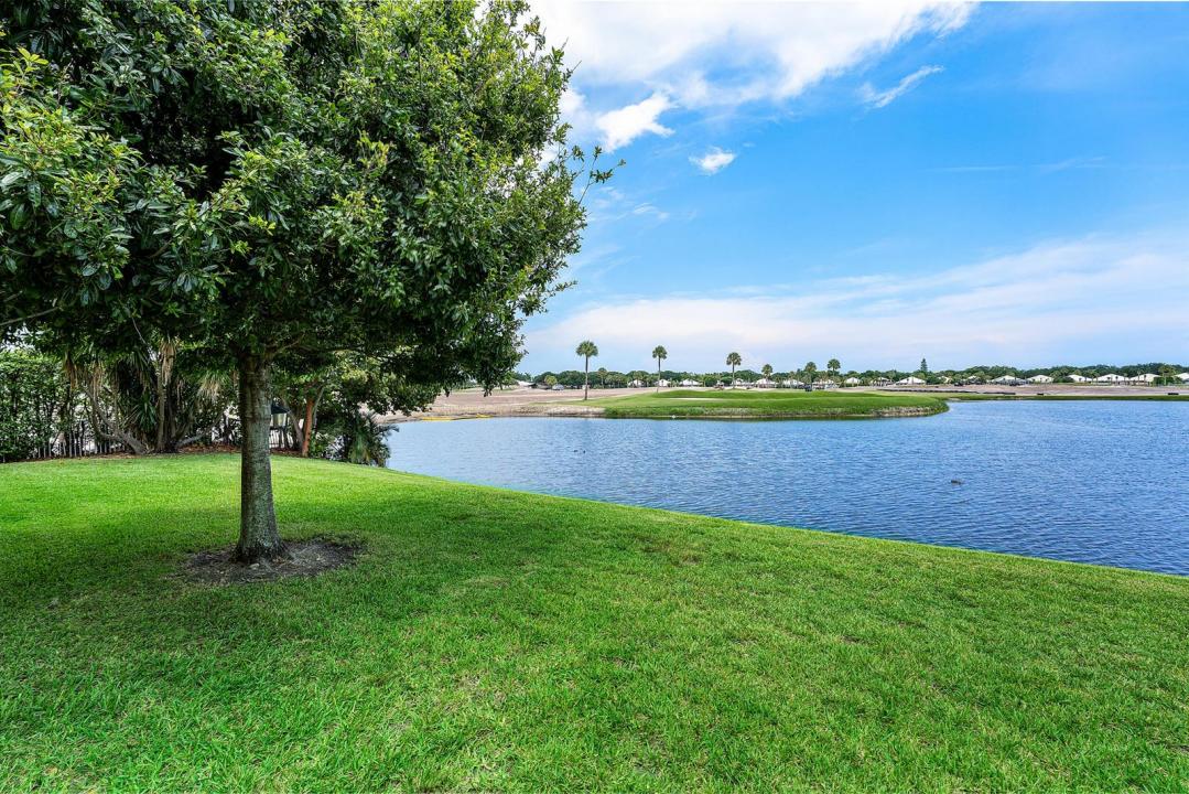 13111 Glenmoor Drive, West Palm Beach, Florida 33409, USA