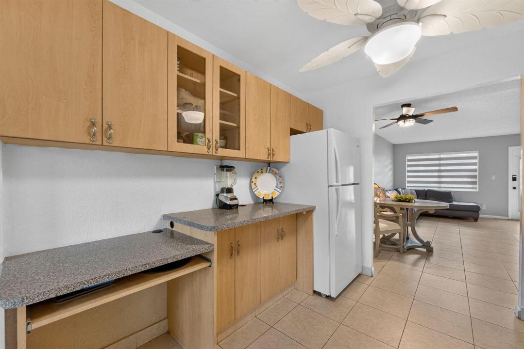 251 NW 76th Avenue 105, Margate, Floride 33063, États-Unis