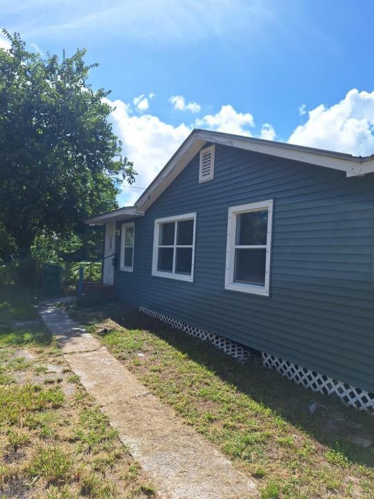 2107 S 34th Street, Fort Pierce, Floride 34947, États-Unis