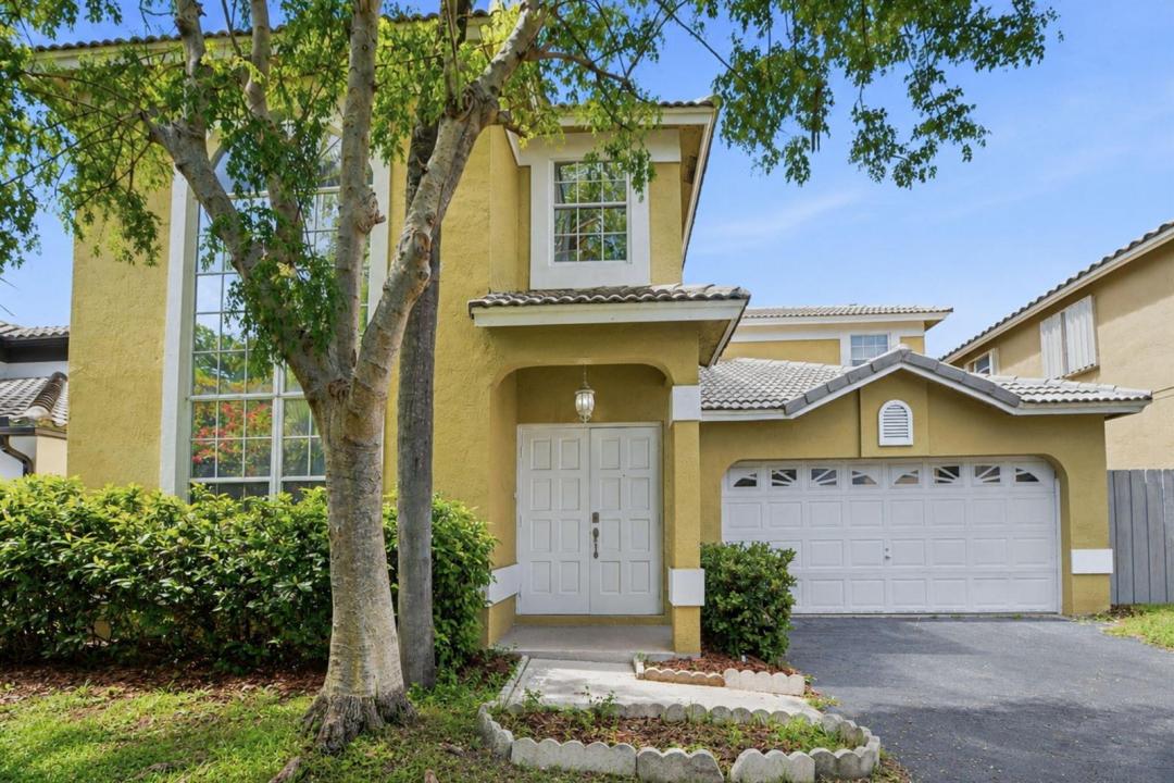 5477 NW 44th Way, Coconut Creek, Florida 33073, USA