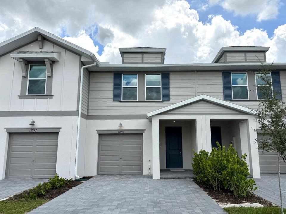 12993 SW Forli Way, Port St. Lucie, Florida 34986, USA