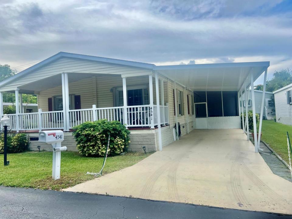 4541 NW 67th Place P-11, Coconut Creek, Florida 33073, Stati Uniti