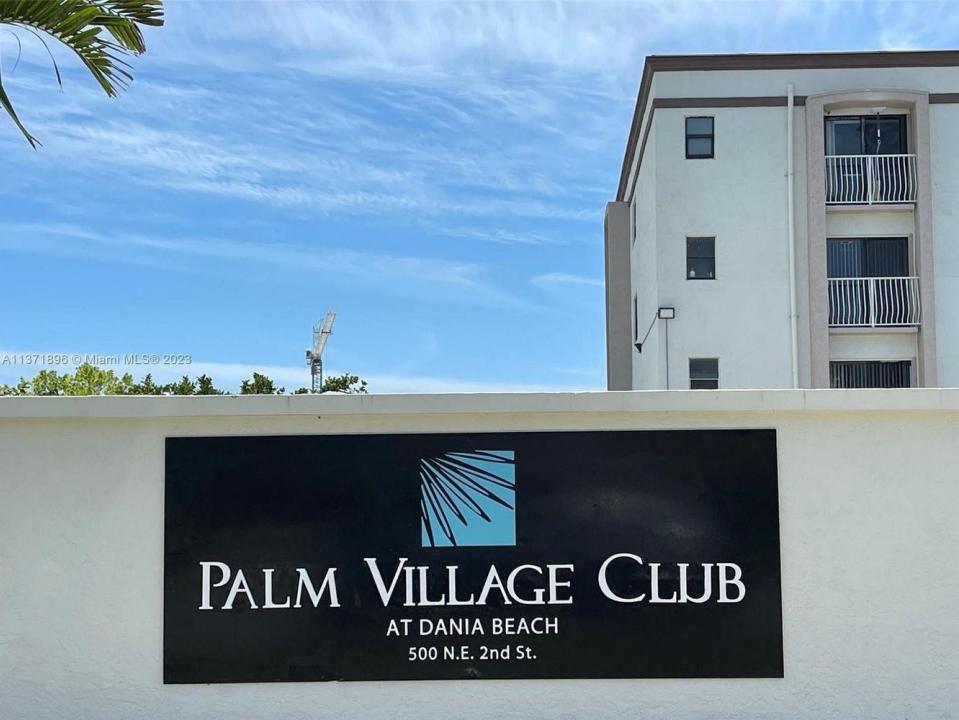 500 NE 2nd Street 215, Dania Beach, Floride 33004, États-Unis
