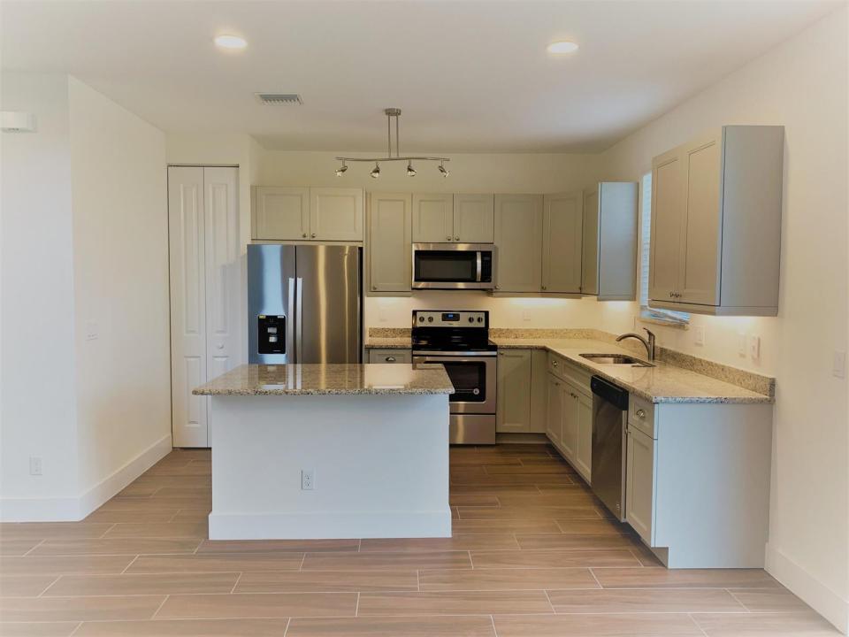 203 Osprey Circle, Hypoluxo, Florida 33462, USA