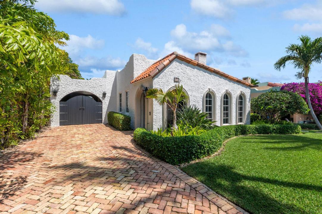 235 Nottingham Boulevard, West Palm Beach, Florida 33405, USA
