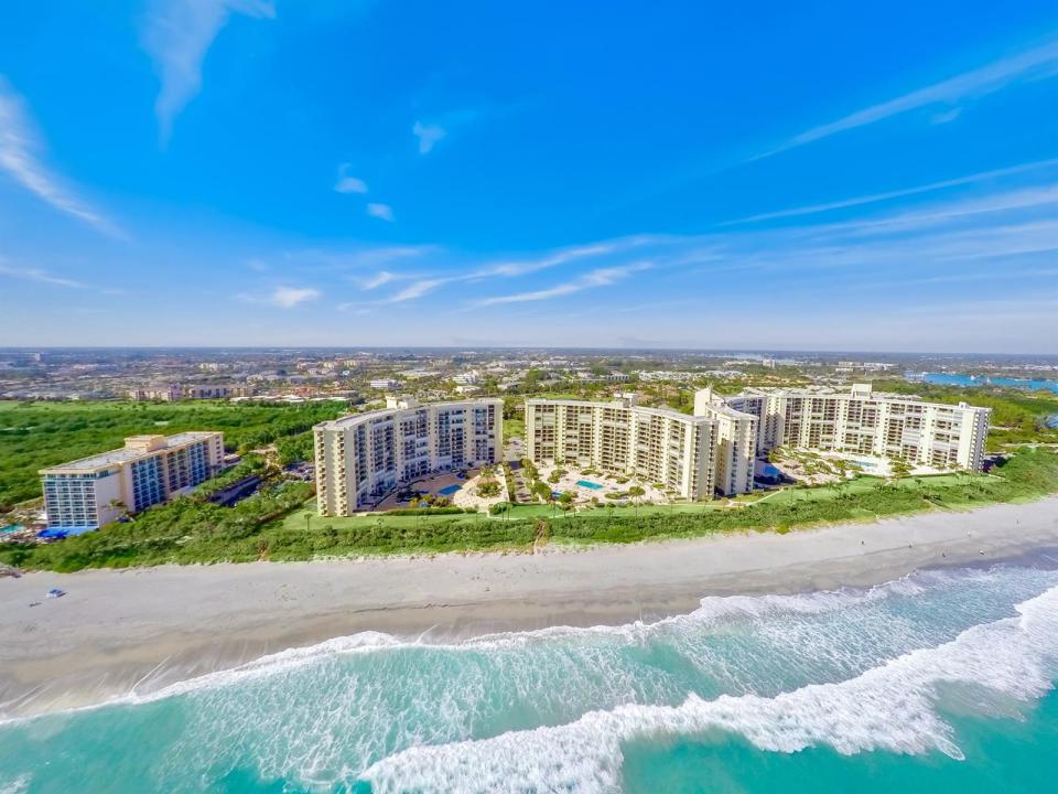 100 Ocean Trail Way 109, Jupiter, Florida 33477, USA