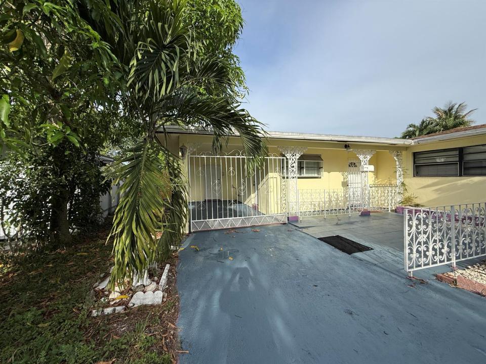 124 NW 45th Avenue, Plantation, Floride 33317, États-Unis