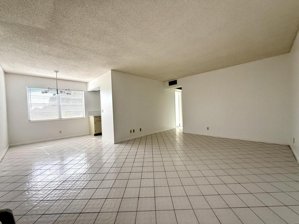 9 Hastings A 9, West Palm Beach, Florida 33417, Stati Uniti
