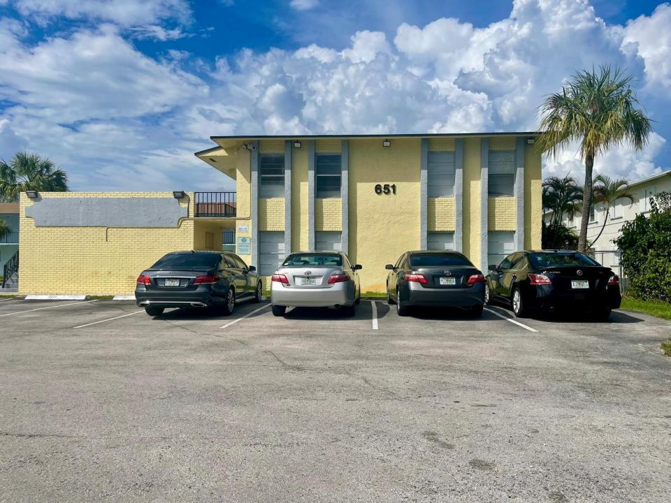 651 NW 42nd Court 118, Deerfield Beach, Florida 33064, Stati Uniti
