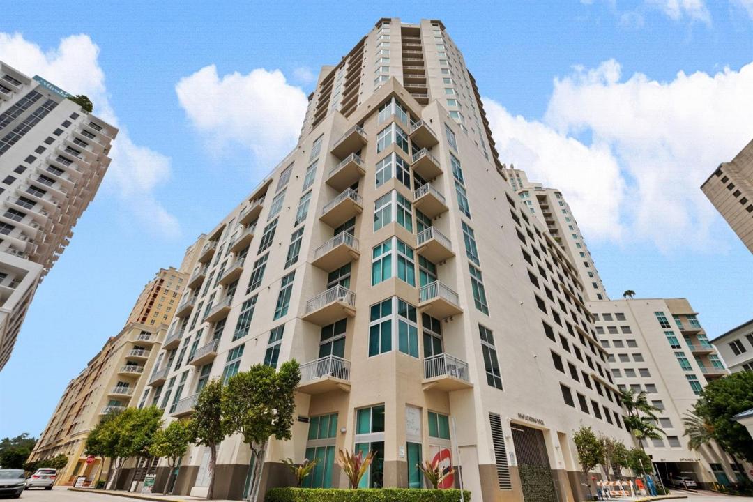 9066 SW 73rd Court 701, Miami, Floride 33156, États-Unis