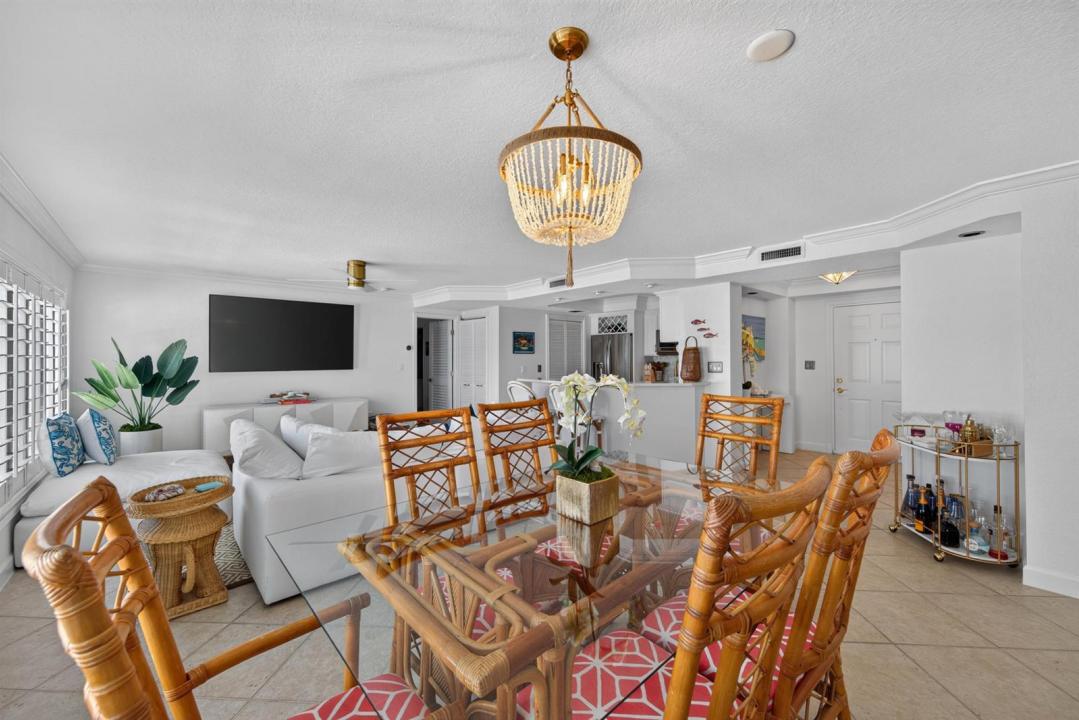 151 NE 16th Avenue 278, Fort Lauderdale, Florida 33301, USA