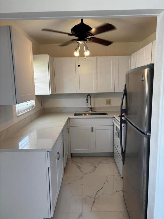 204 Salisbury I 204, West Palm Beach, Florida 33417, USA