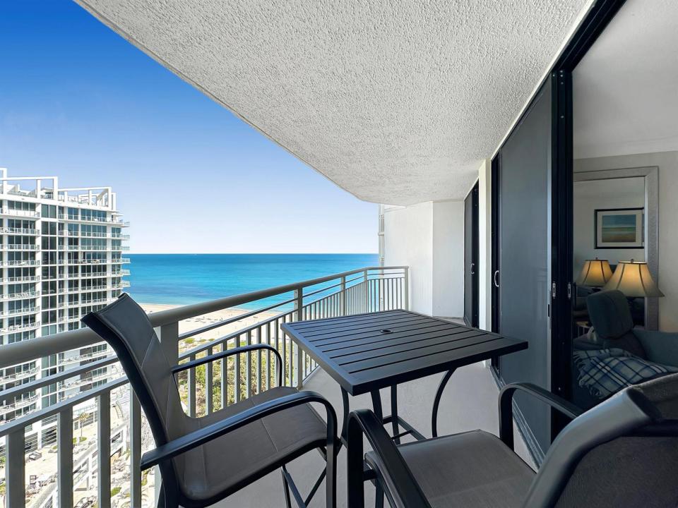 3000 N Ocean Drive 20 B, Singer Island, Floride 33404, États-Unis