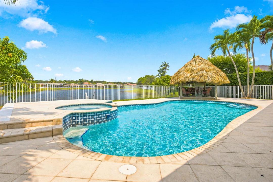 3766 W Gardenia Avenue, Weston, Florida 33332, Stati Uniti