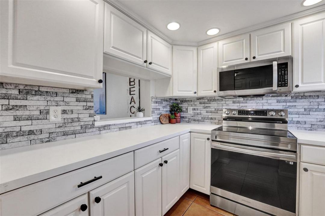 6570 Royal Palm Boulevard 210j, Margate, Floride 33063, États-Unis