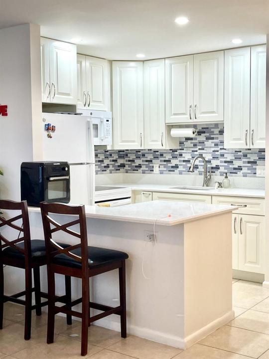 111 Kent G Street 111, West Palm Beach, Florida 33417, Stati Uniti