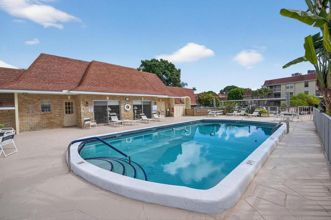 5580 Tamberlane Circle 133, Palm Beach Gardens, Floride 33418, États-Unis