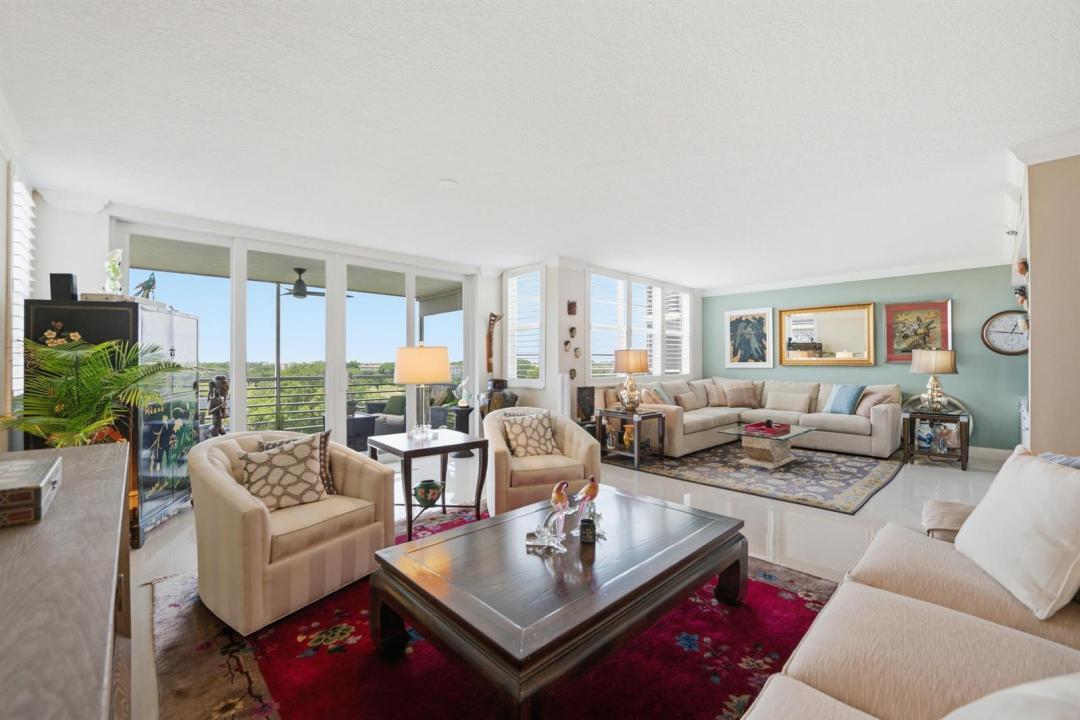 3510 Oaks Way 703, Pompano Beach, Florida 33069, Stati Uniti