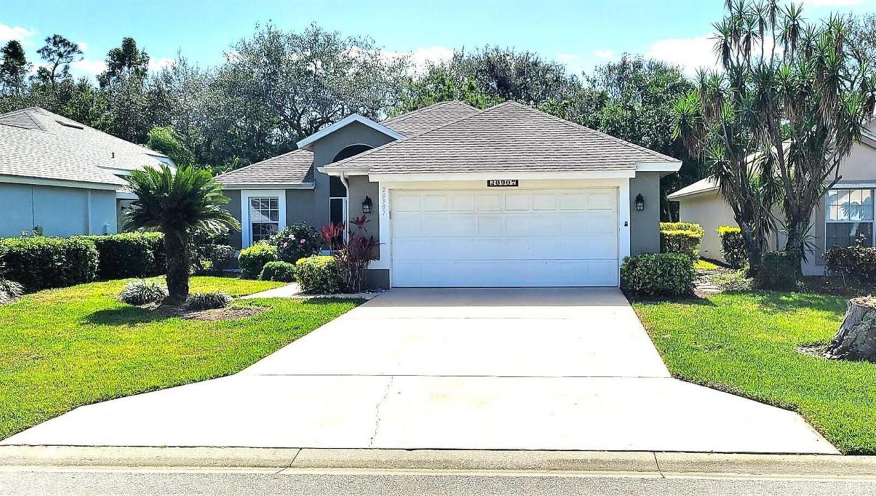 20907 Country Barn Drive, Floride 33928, États-Unis