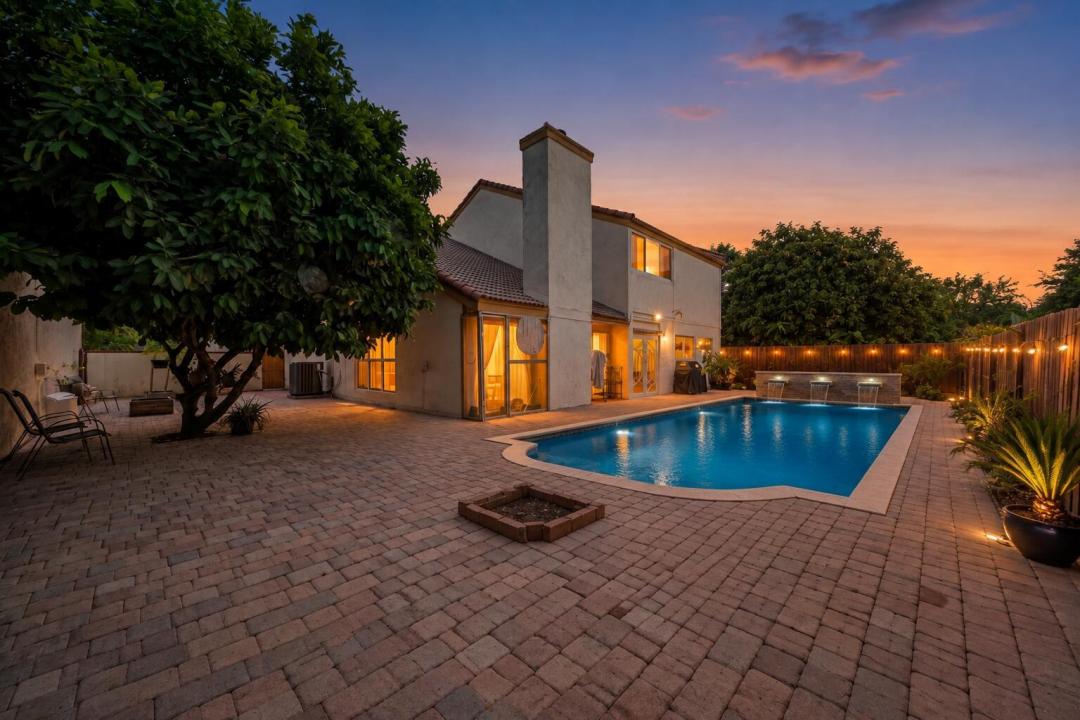 8811 SW 150th Place Circle, Miami, Florida 33196, Stati Uniti