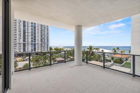 305 Briny Avenue 506, Pompano Beach, פלורידה 33062, ארצות הברית של אמריקה 
