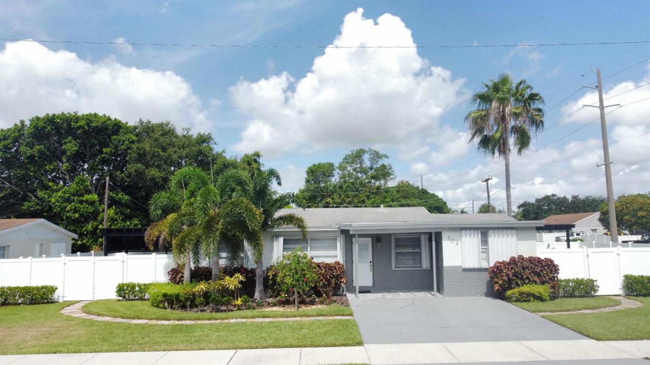 702 SW 1st Street, Delray Beach, फ्लोरिडा 33444, संयुक्त राज्य अमेरिका
