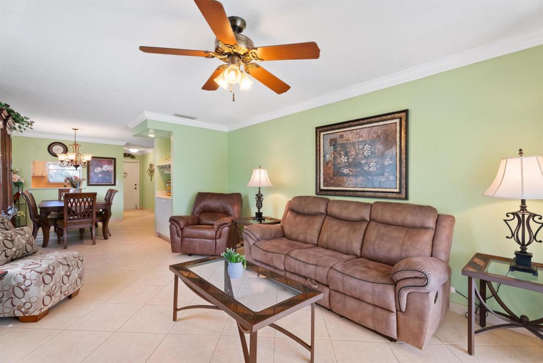 2600 SE Ocean Boulevard N14, Stuart, Florida 34996, Stati Uniti