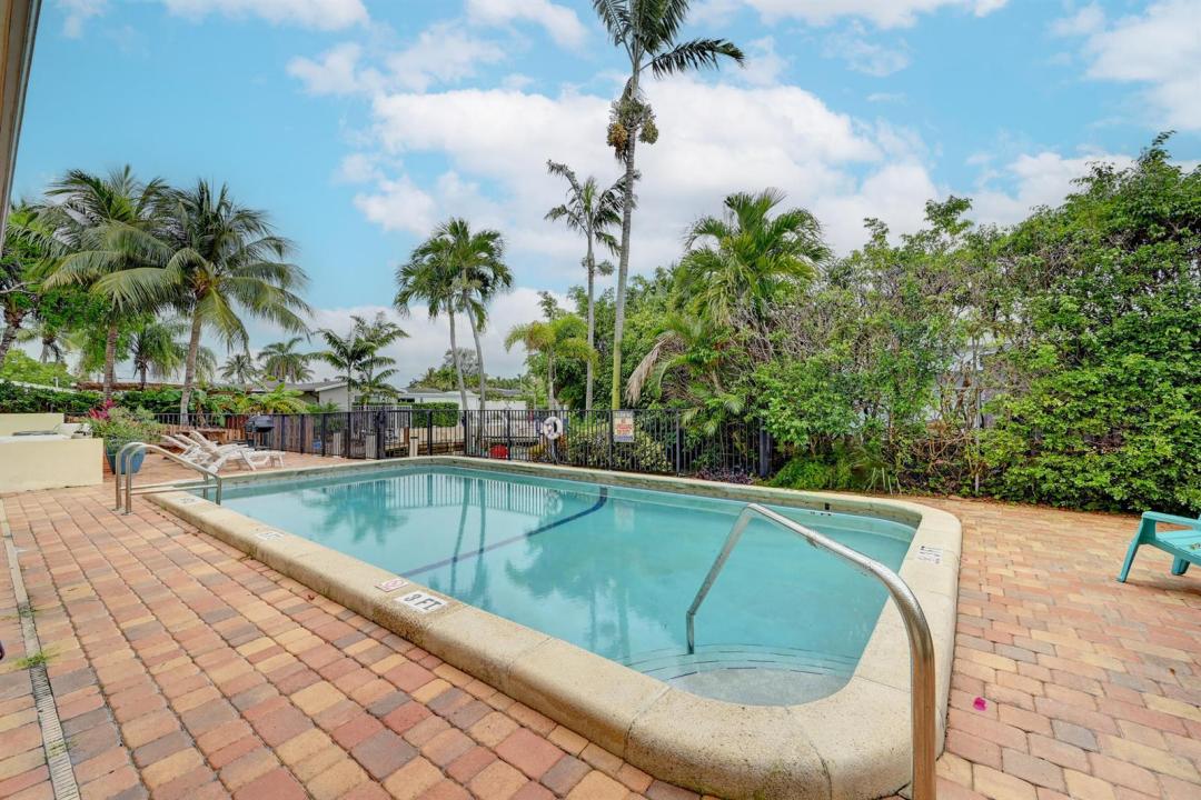 410 SW 15th Street 206, Pompano Beach, Florida 33060, Stati Uniti