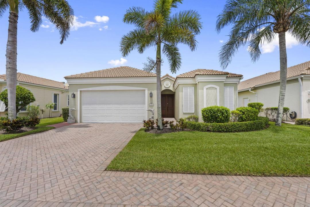 3320 Caracal Drive, Fort Pierce, Florida 34949, USA