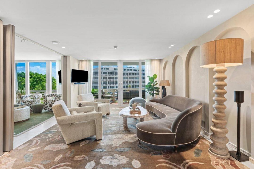 100 Sunrise Avenue 418, Palm Beach, Floride 33480, États-Unis