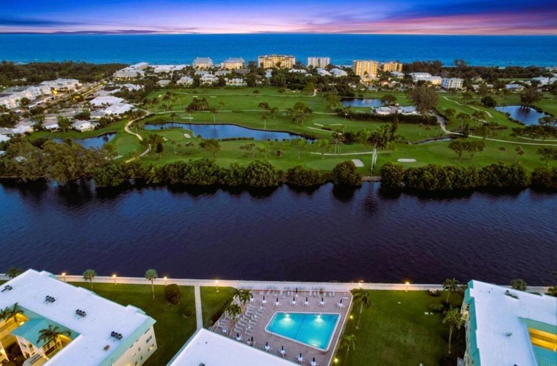 35 Colonial Club Drive 203, Boynton Beach, Floride 33435, États-Unis