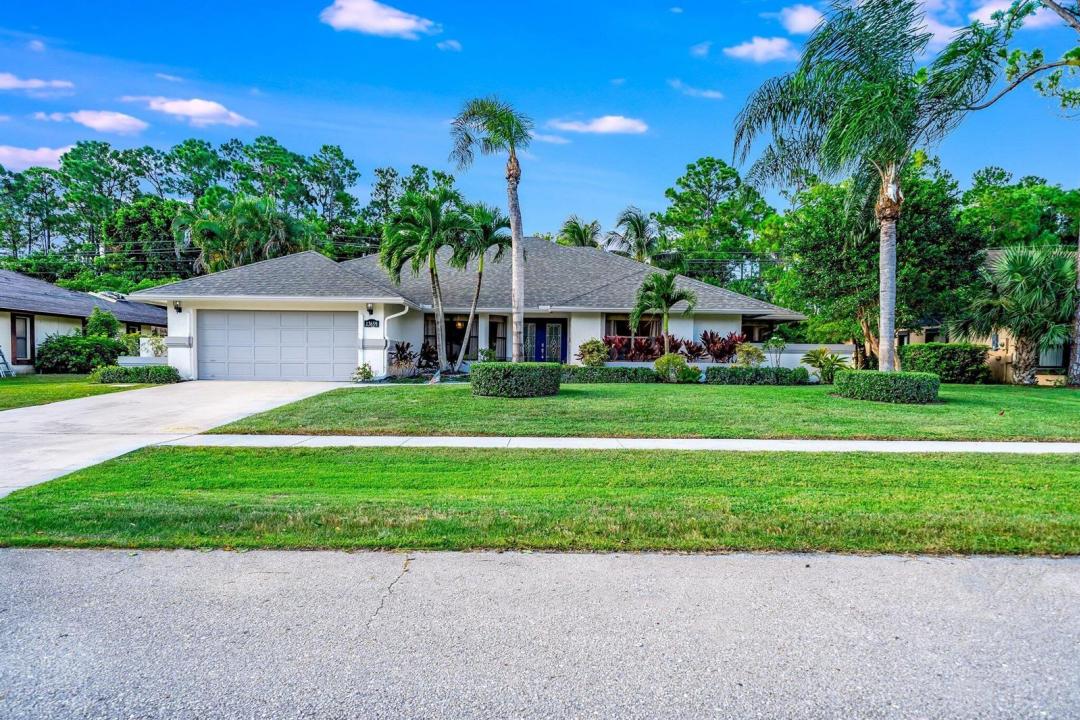 13659 Ishnala Circle, Wellington, Florida 33414, USA
