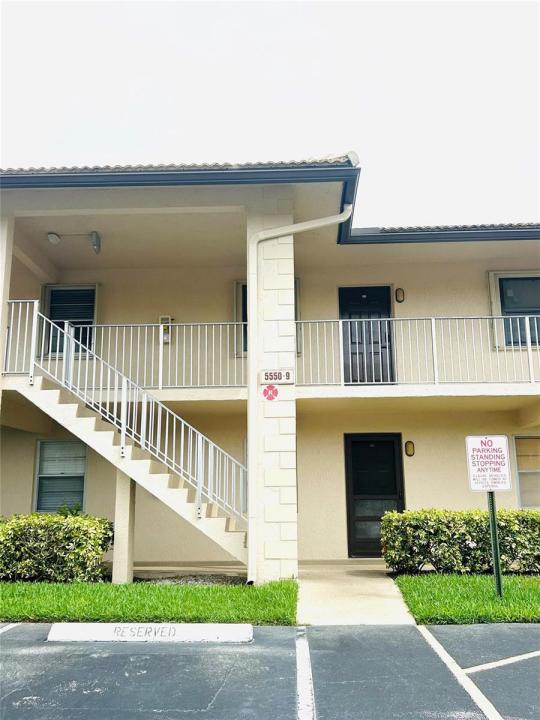 5550 Lakeside Drive 203, Margate, Florida 33063, Stati Uniti
