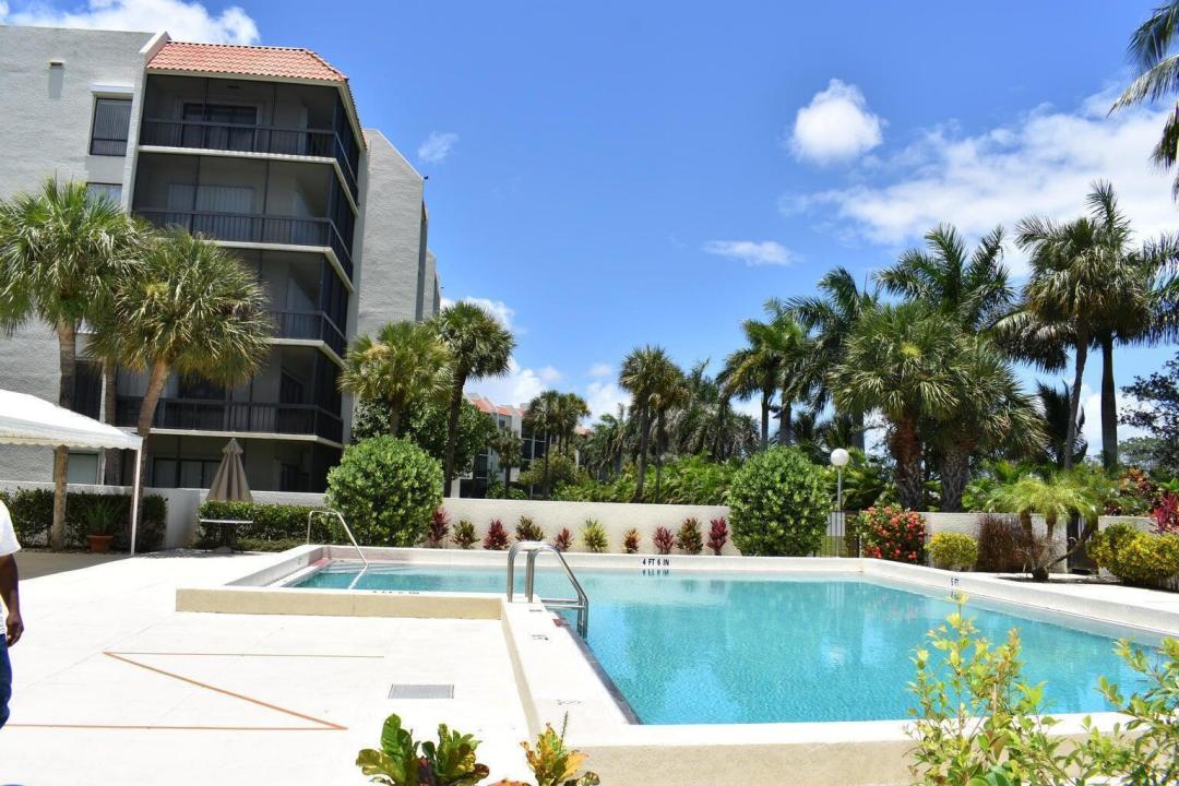 3000 Presidential Way 503, West Palm Beach, Florida 33401, USA
