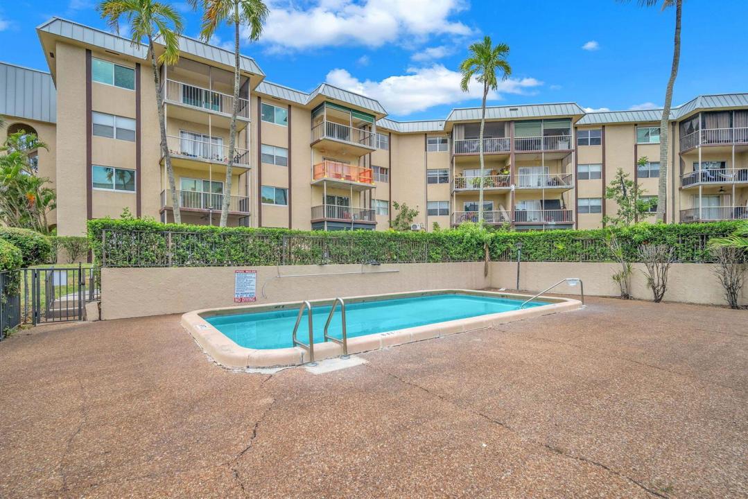 6361 N Falls Cir Drive 408, Lauderhill, Floride 33319, États-Unis