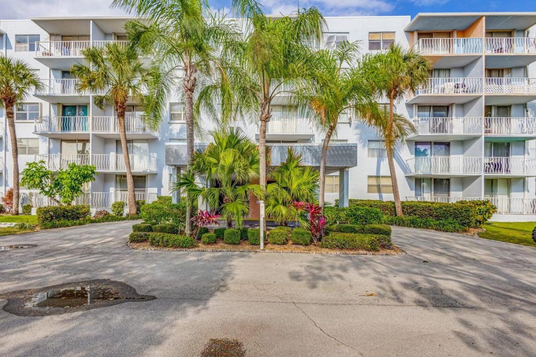 480 Executive Center Drive 2g, West Palm Beach, Floride 33401, États-Unis