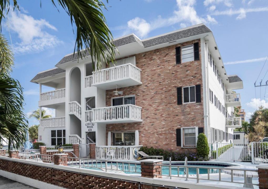 424 N Riverside Drive, Pompano Beach, פלורידה 33062, ארצות הברית של אמריקה