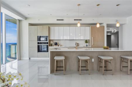 3100 N Ocean Drive P1903, Riviera Beach, Florida 33404, USA