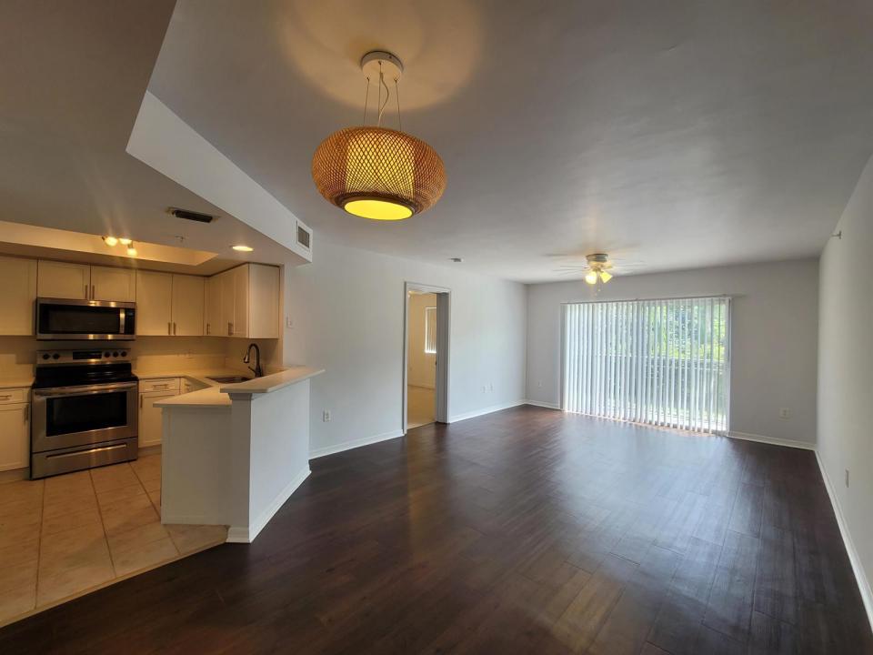 4163 N Haverhill Road 1204, West Palm Beach, Floride 33417, États-Unis